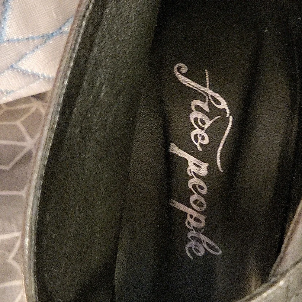 Free People Cerow Modern Pointed Toe Leather Gothic Witchcore Heel EUC - Picture 5 of 10